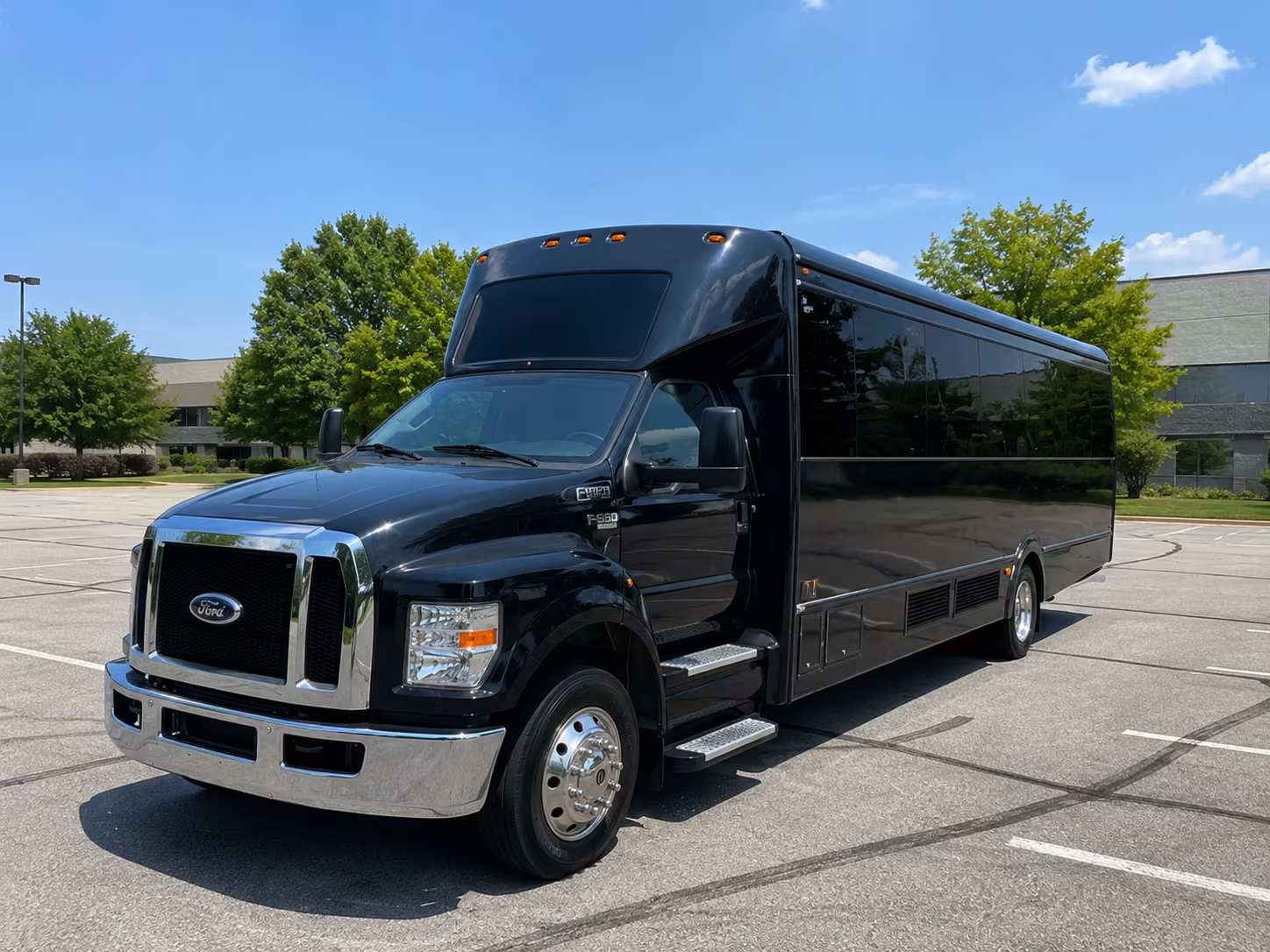 Kansas City Birthday, Sweet 16, & Quinceañera Party Bus Rentals
