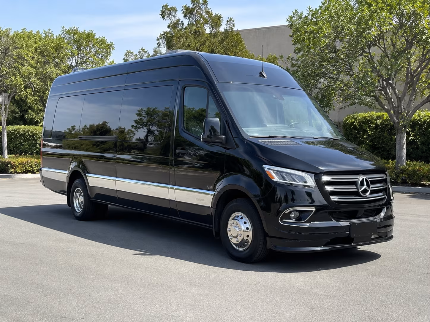 Overland Park Airport Shuttle & Transportation onboard seating