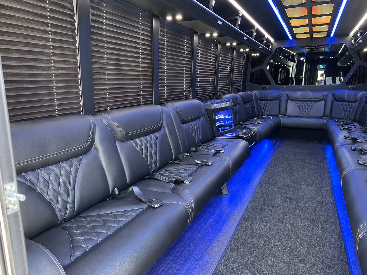 Overland Park Birthday, Sweet 16, & Quinceañera Transportation party bus exterior